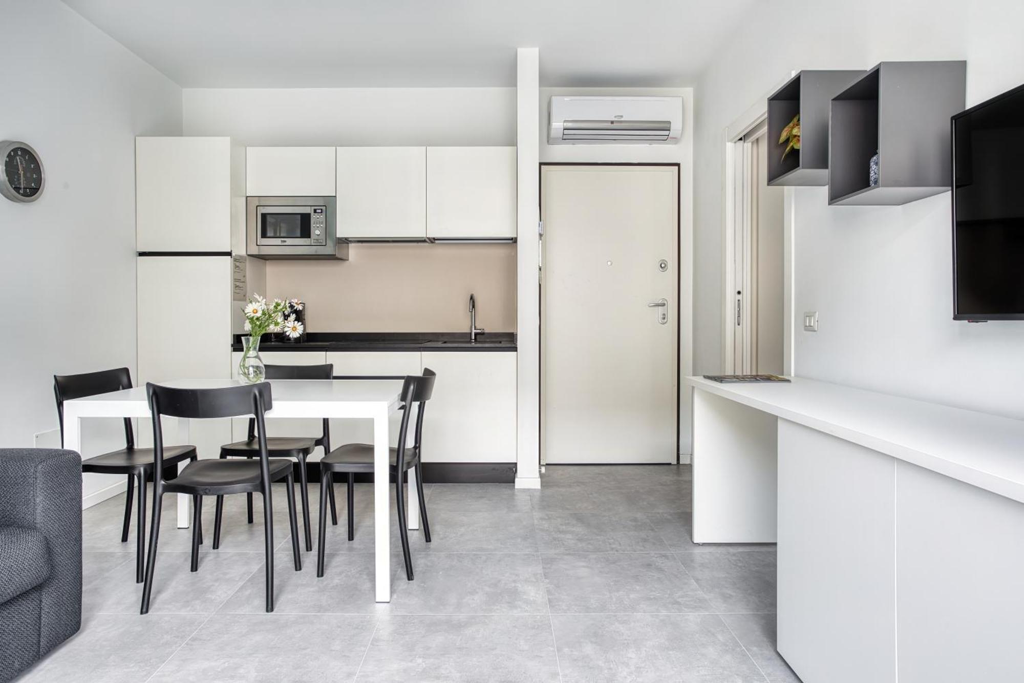 Sleek City Abode In Maciachini Milan Luaran gambar